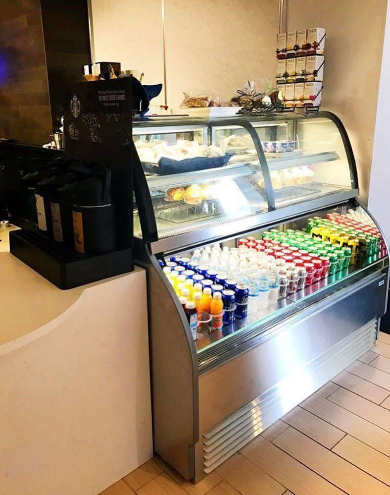 Sheraton Milwaukee Brookfield Ngoại thất bức ảnh