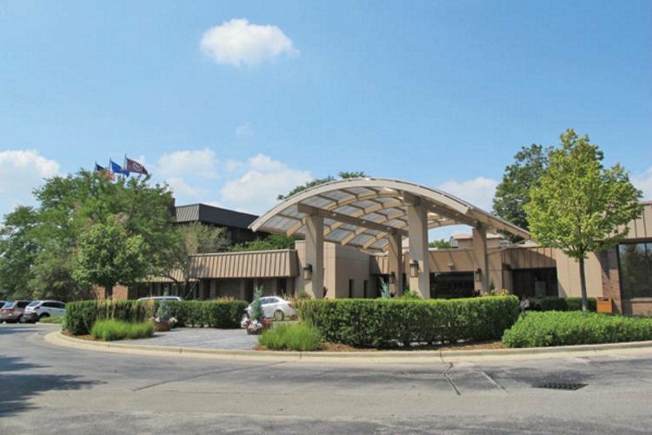 Sheraton Milwaukee Brookfield Ngoại thất bức ảnh
