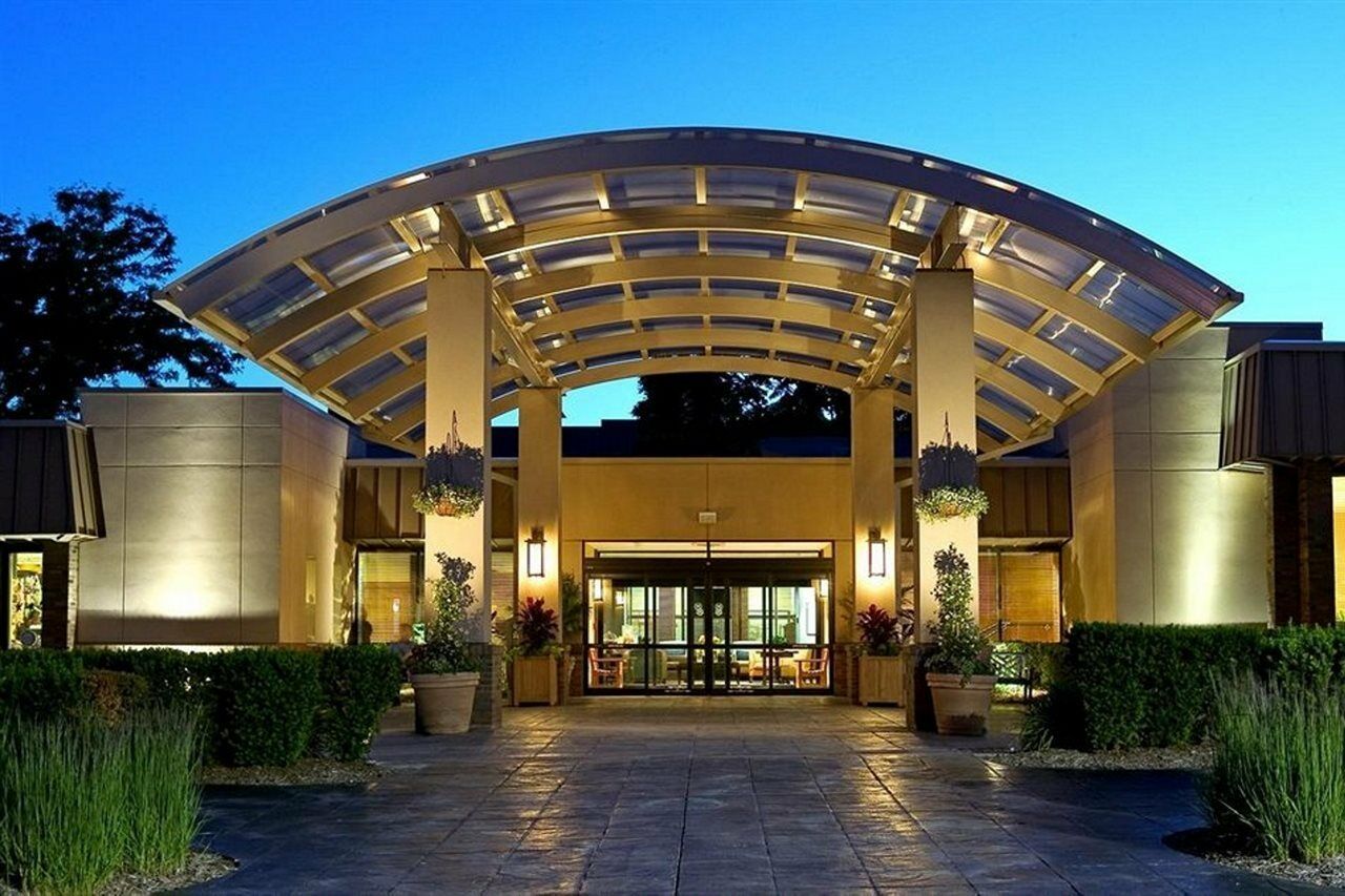 Sheraton Milwaukee Brookfield Ngoại thất bức ảnh